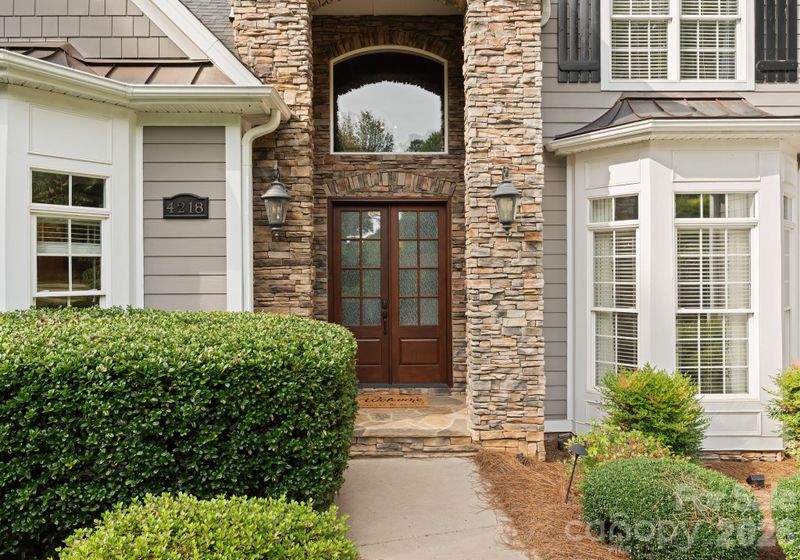4218 Ash Hollow Ln, Denver, NC 28037