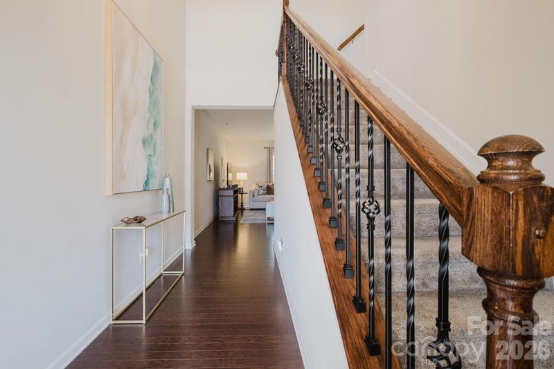 2215 Whitford Ln, Charlotte, NC 28210