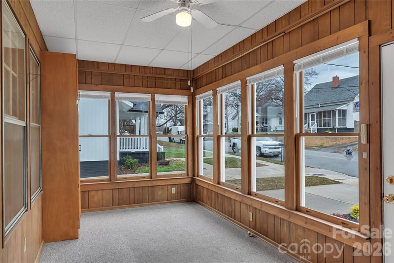 215 King St S, Gastonia, NC 28052
