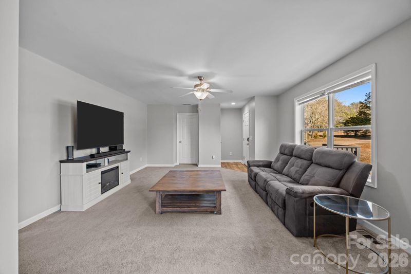 1299 Mount Ulla Hw, Mooresville, NC 28115