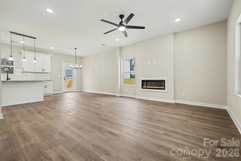 402 N Myrtle St, Gastonia, NC 28052