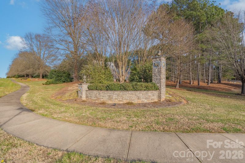 803 Land Grant Ct, York, SC 29745
