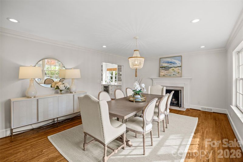 2521 Hampton Ave, Charlotte, NC 28207