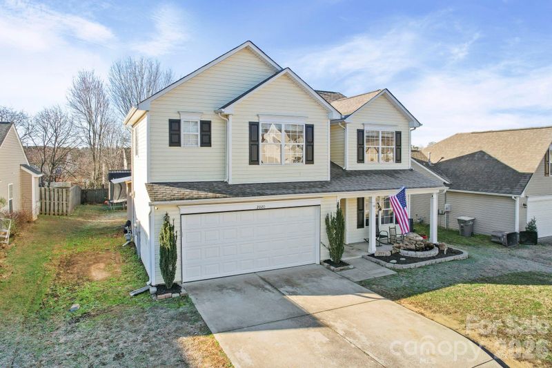2020 Quill Ct, Kannapolis, NC 28083