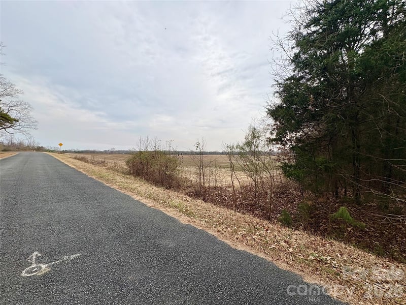 2734 L J Whitley Rd, Monroe, NC 28112