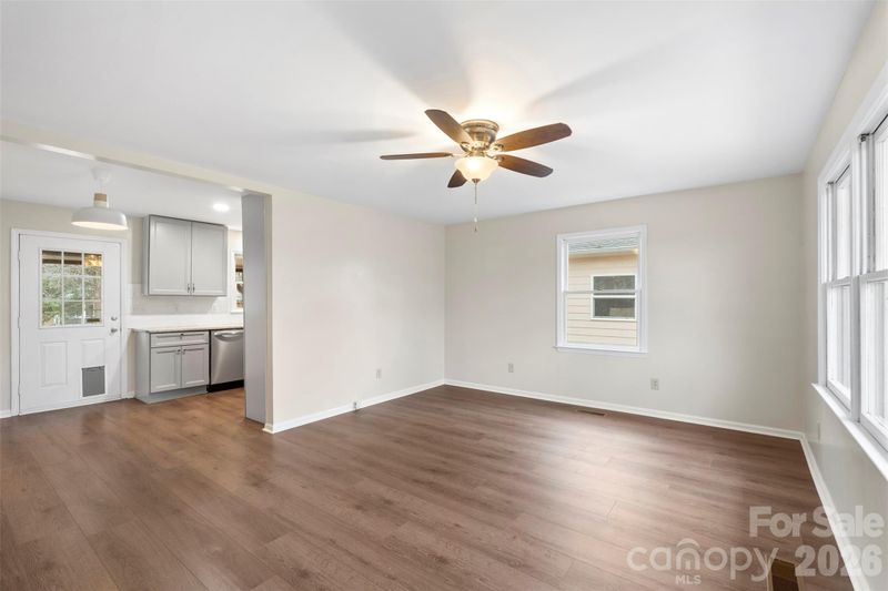 225 Belhaven Cir, Clover, SC 29710