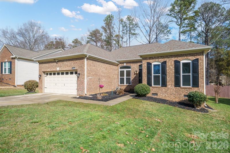 3009 Firewood Dr, Matthews, NC 28105