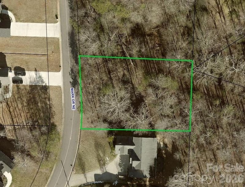 5126 Mark Dr NE, Hickory, NC 28601