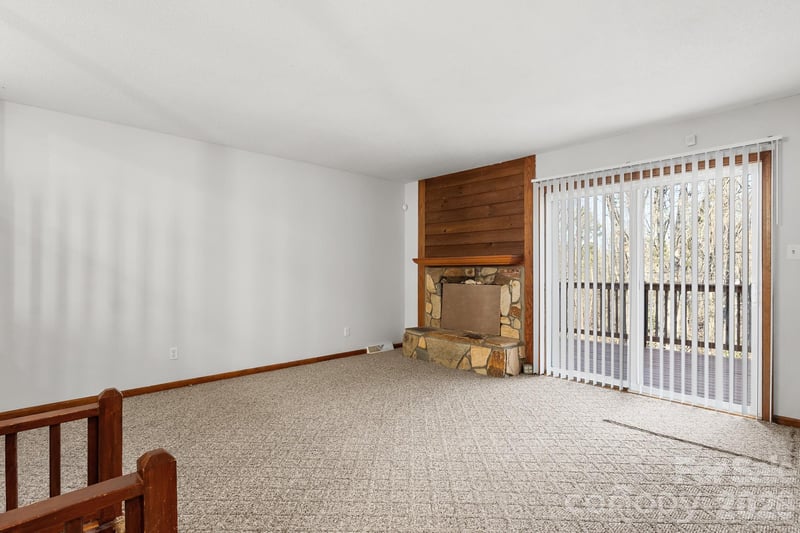 27077 Catamaran Dr, Tega Cay, SC 29708