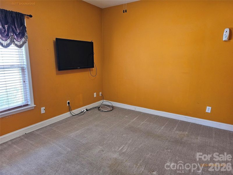 4617 Brookwood Rd, Charlotte, NC 28215