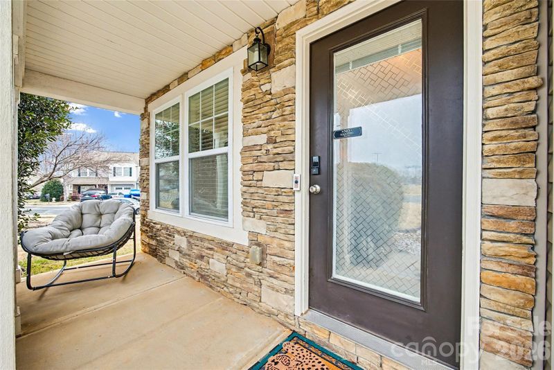101 S Cromwell Dr, Mooresville, NC 28115