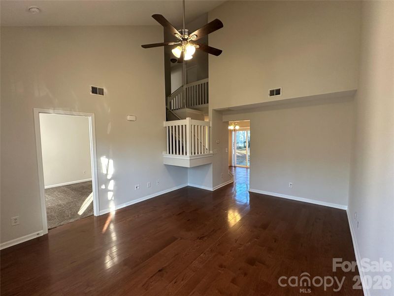 5227 Magnolia Tree Ln, Charlotte, NC 28215