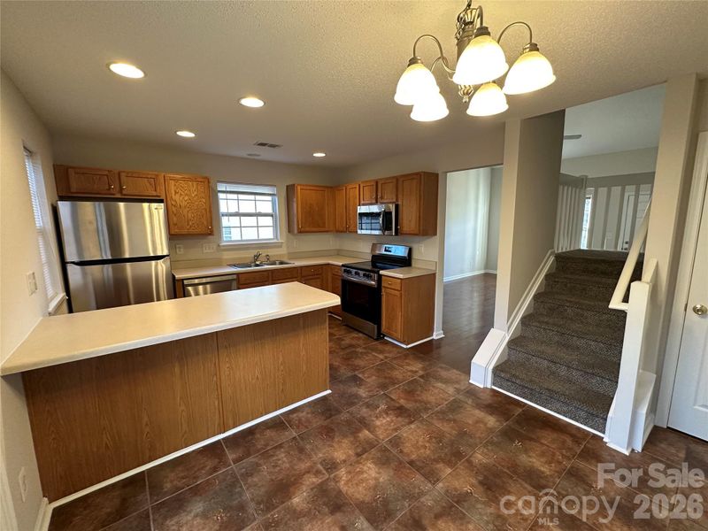 5227 Magnolia Tree Ln, Charlotte, NC 28215