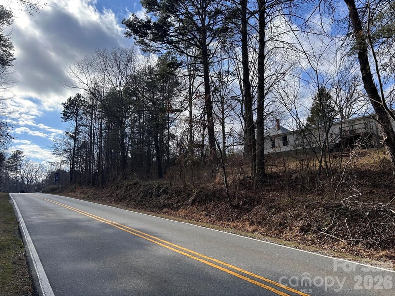 301 Burke St, Hickory, NC 28601