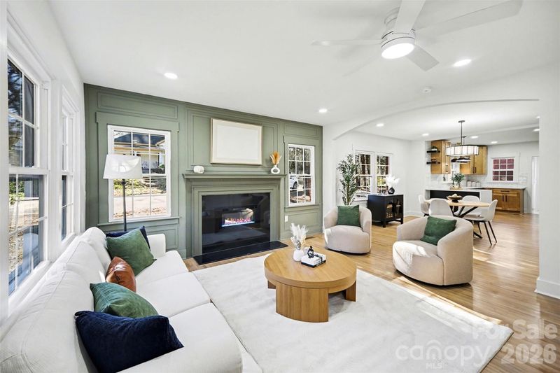 411 Hanna St, Gastonia, NC 28052