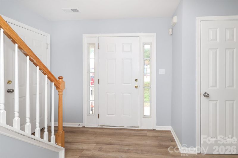 10910 Elm Bend Dr, Charlotte, NC 28273