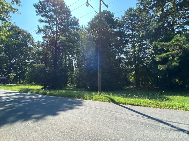 2 Wood Ave, Salisbury, NC 28144