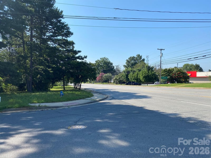2 Wood Ave, Salisbury, NC 28144