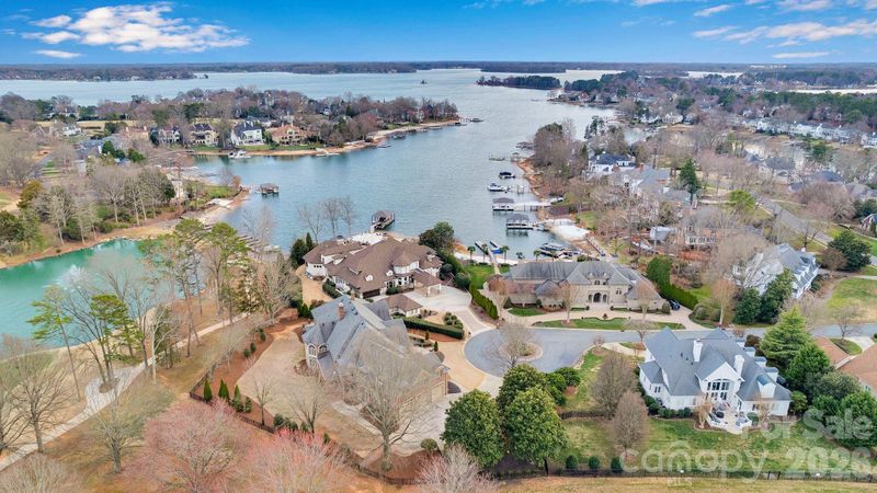 17429 Staysail Ct, Cornelius, NC 28031
