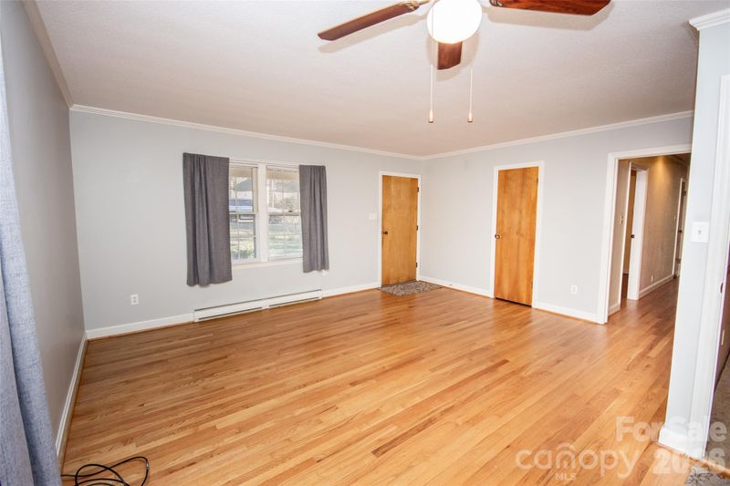 291 Spicewood Cir, Troutman, NC 28166