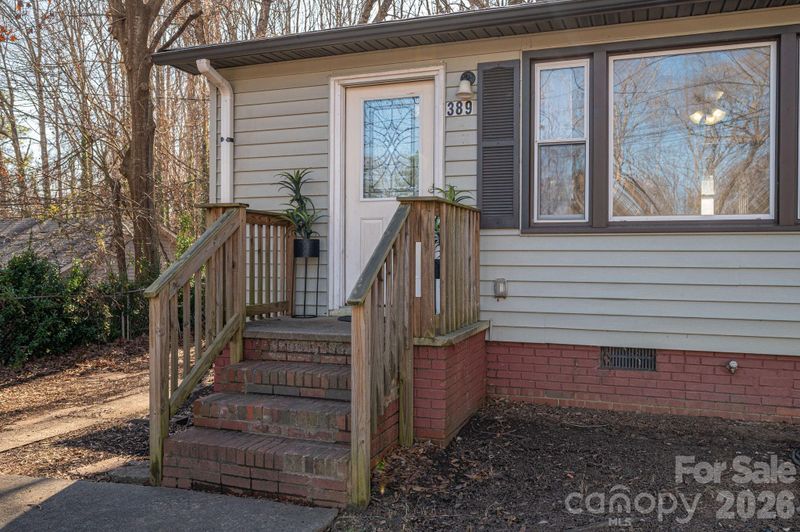 389 Carson Dr, Gastonia, NC 28052