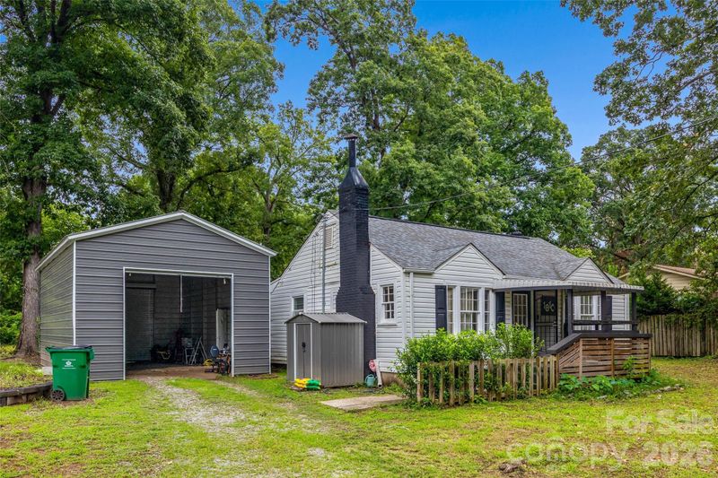 1810 Lisbon Ln, Charlotte, NC 28269
