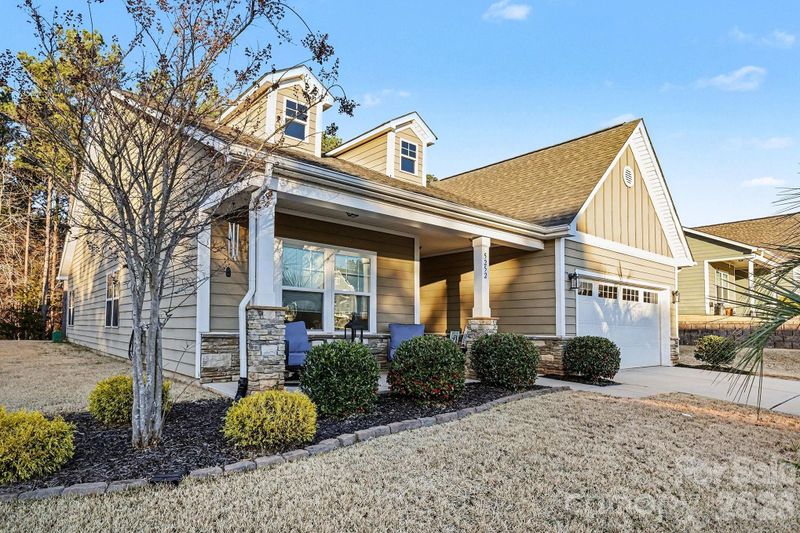 5252 Admirals Ldg, Lancaster, SC 29720