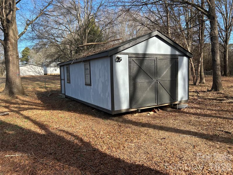 195 Cimmaron Cir, Kannapolis, NC 28081