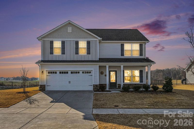 1521 Hobart St, Monroe, NC 28110