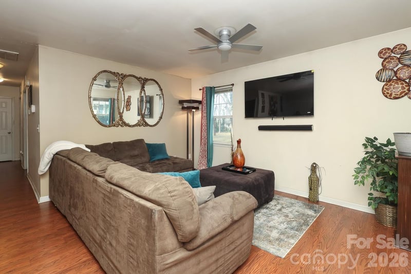 505 Campus St, Charlotte, NC 28216