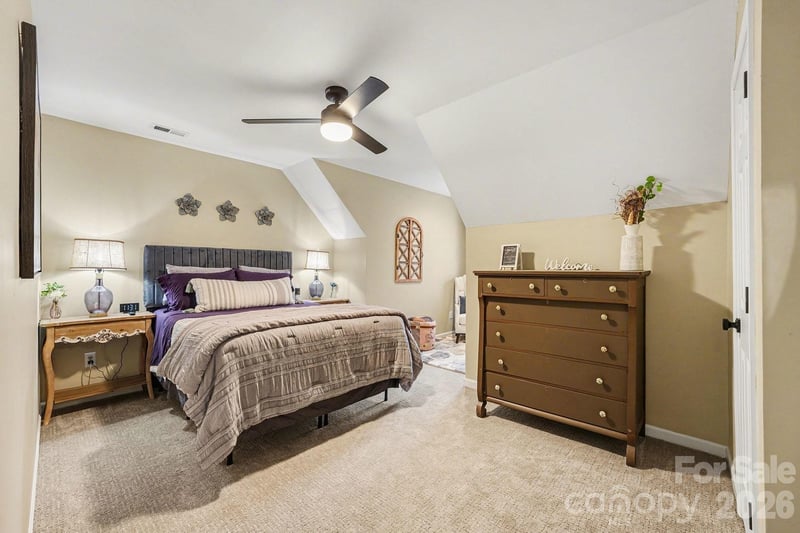 8331 Christmas Ct #5401, Charlotte, NC 28216