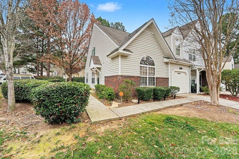 8331 Christmas Ct #5401, Charlotte, NC 28216