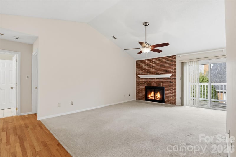 9209 Kings Canyon Dr, Charlotte, NC 28210