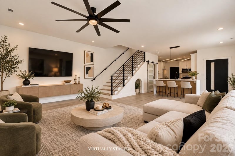 2007 South St, Charlotte, NC 28208