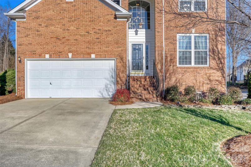 5365 Cambridge Bay Dr, Charlotte, NC 28269