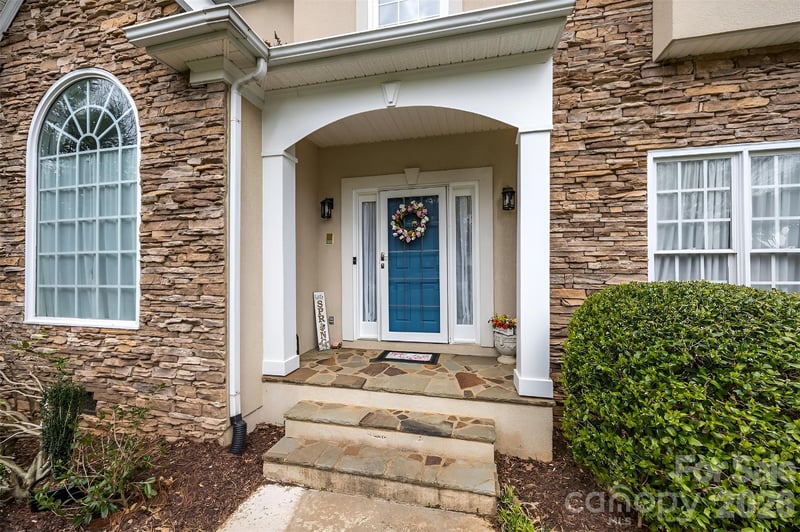 900 Muirfield Dr, Mooresville, NC 28115