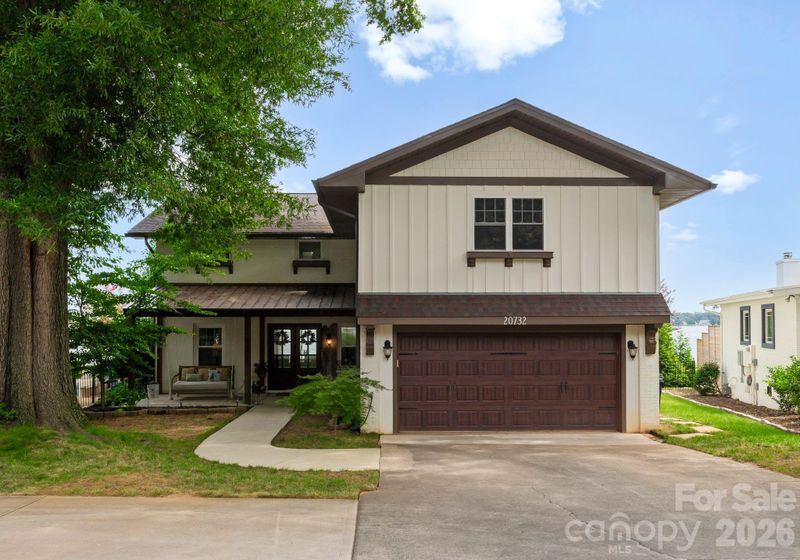 20732 Eastpoint Dr, Cornelius, NC 28031