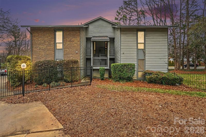 4906 Sardis Rd #B, Charlotte, NC 28270