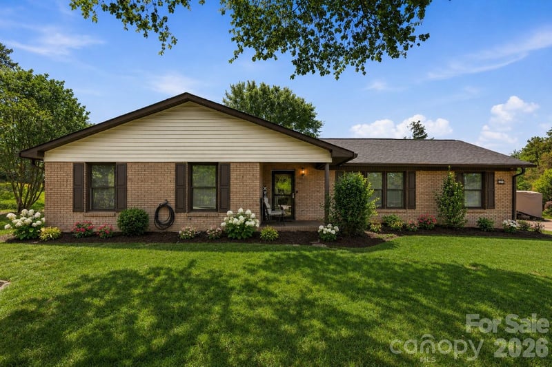125 Southwood Park Rd, Mooresville, NC 28117