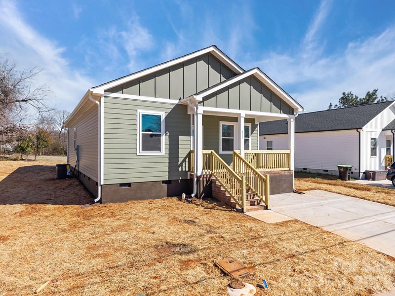 111 E Earnhardt St, Salisbury, NC 28144