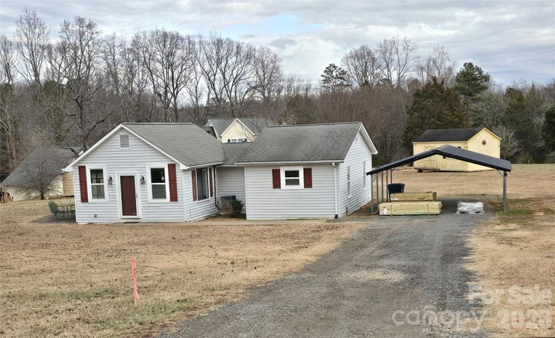 7630 Crestwood Dr, Kannapolis, NC 28081