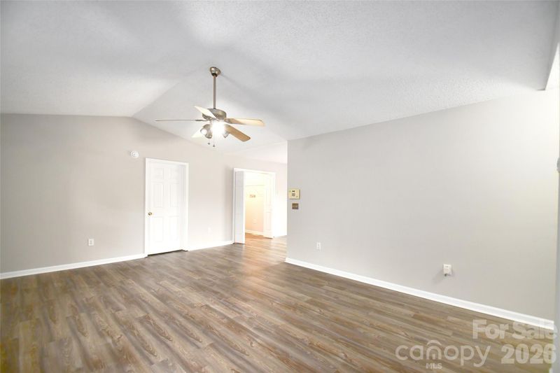 2640 Centergrove Rd, Kannapolis, NC 28083