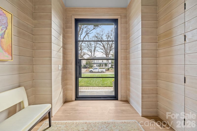 1344 Biltmore Dr, Charlotte, NC 28207