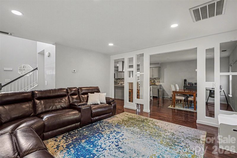 1106 Vine Cliff Ln, Charlotte, NC 28214