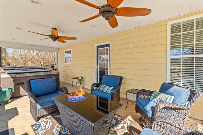 13603 Helen Benson Blvd, Davidson, NC 28036