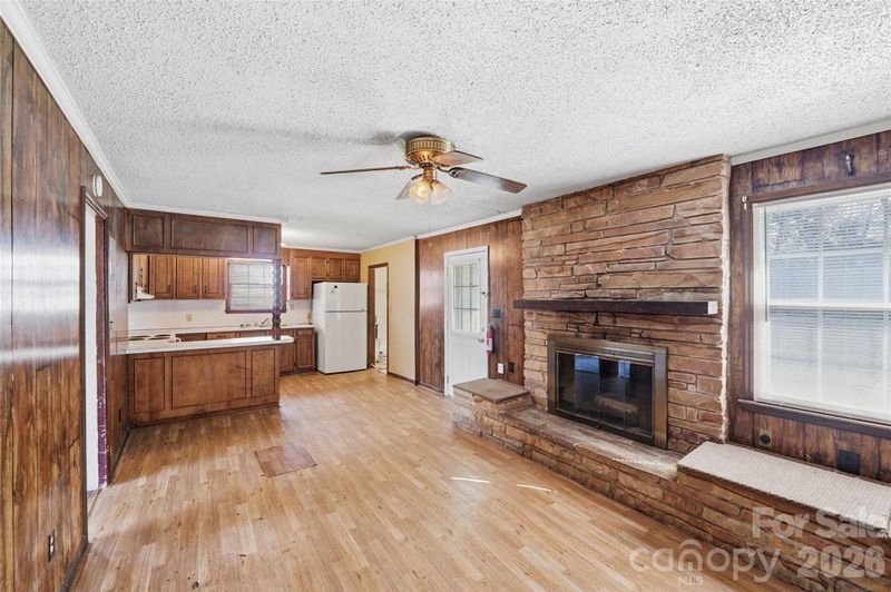 2824 Bancroft St, Charlotte, NC 28206