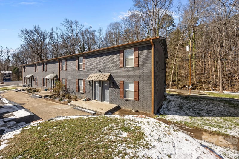 1422 Nottingham Rd, Kannapolis, NC 28081