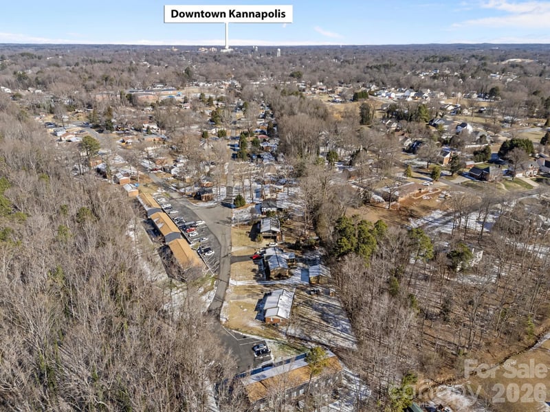 1422 Nottingham Rd, Kannapolis, NC 28081