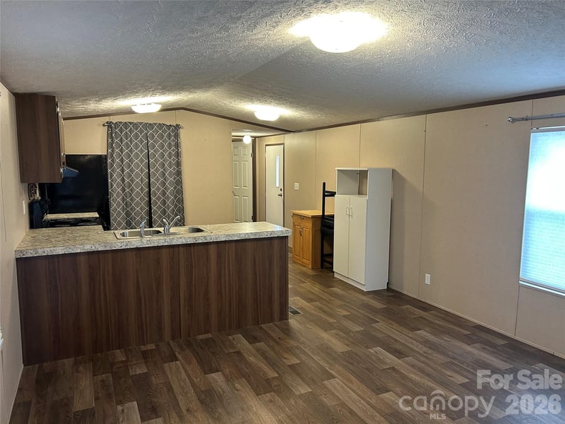 105 Old Yorkville Rd, Blacksburg, SC 29702
