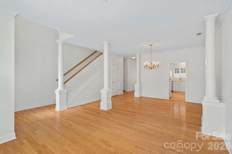 221 Sloane Square Way, Charlotte, NC 28211